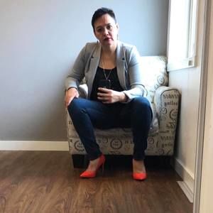 Meet your Posher, Regina